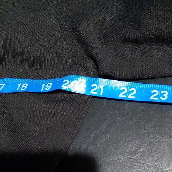 Torrid Black Shrug Sweater - Picture 4 of 5